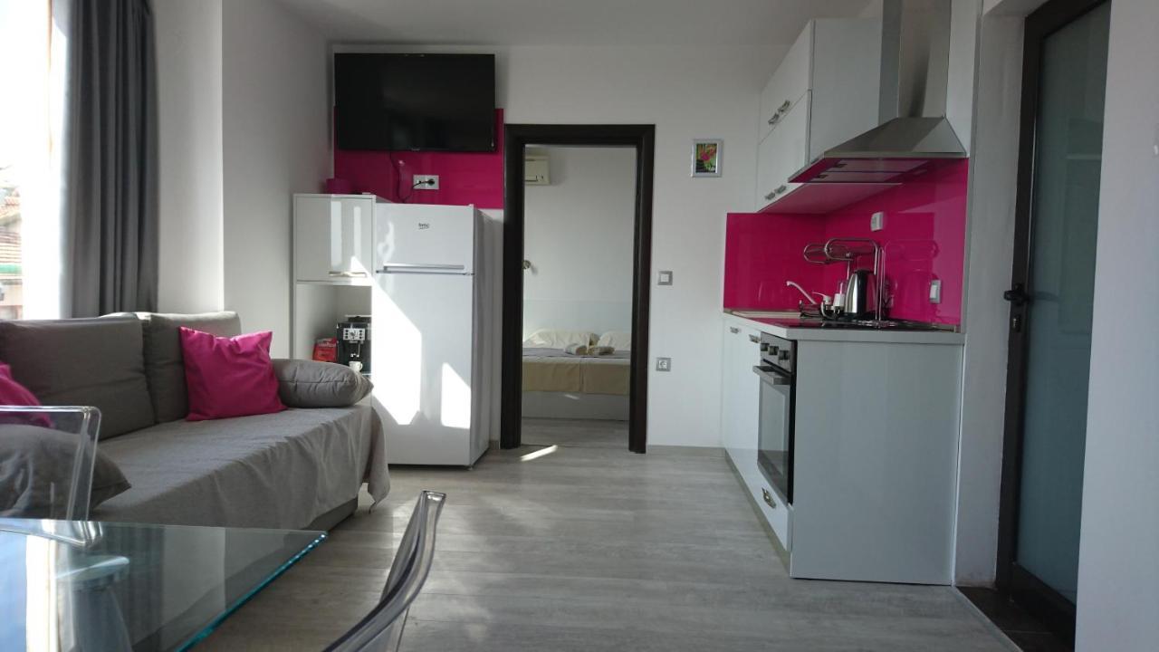Park Apartments & Rooms Popovi Sandanski Exterior photo